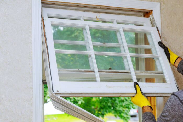 Frequently Asked Question – Should I Repair or Should I Replace Windows? 