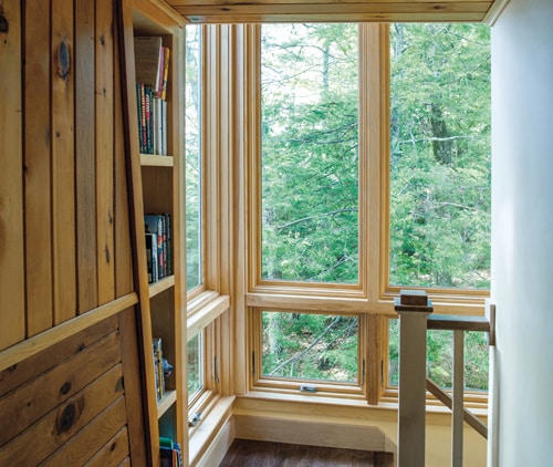 Hometown Window and Door Company offers replacement windows with wood interior in Indianapolis.